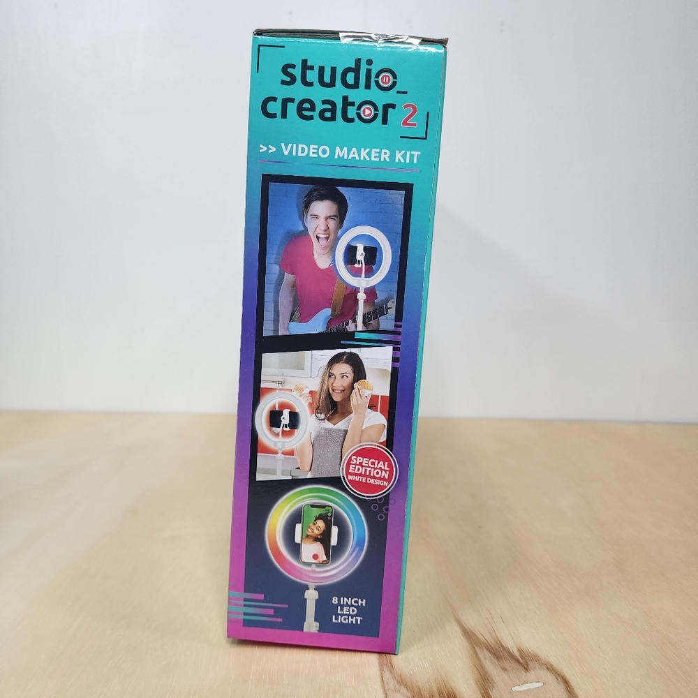 Studio Creator Video Maker Kit - Picture 2 of 3